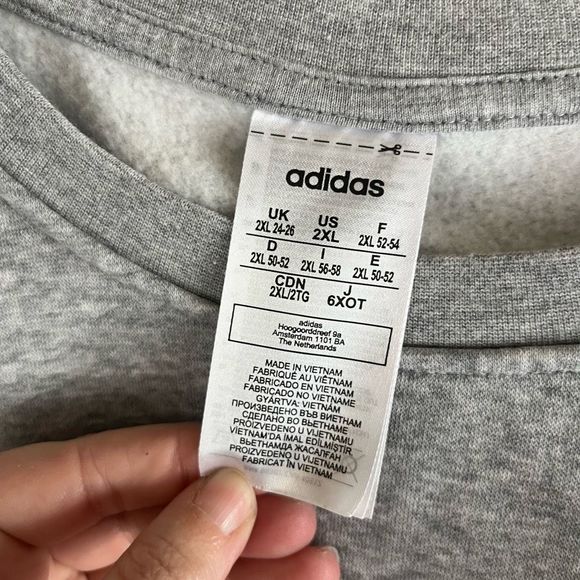 Adidas Gray White Pullover Crew Neck Sweatshirt Size 2XL - Picture 4 of 5